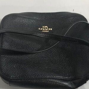 Women’s Coach Elegant Black Pebbled Leather Crossbody Bag